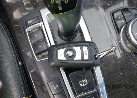 2015 BMW X3 xDrive28I из США, поврежденный, VIN 5UXWX9C56F0D49112